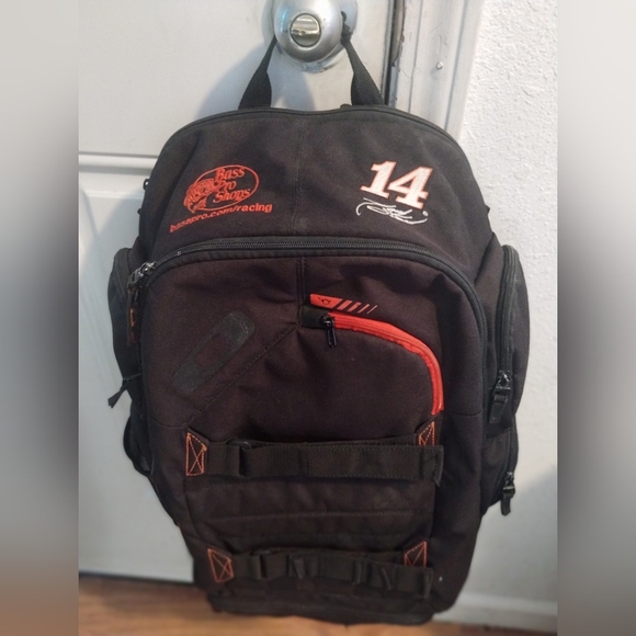 canvas leather backpack every day carry and Crazy Horse Adventure Color:#110 Pink Fluro #R1 pa_ps_Inside_Bag_Length_imperial:8 - 11 Berkley System Bag + this backpack is designed